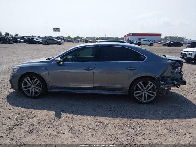 2019 VOLKSWAGEN PASSAT 2.0T SE R-LINE 15