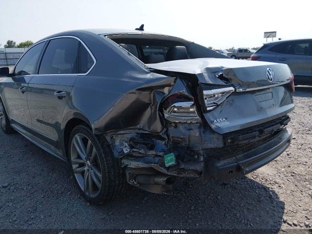 2019 VOLKSWAGEN PASSAT 2.0T SE R-LINE 6