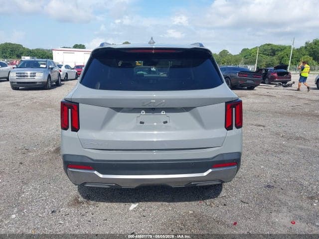 2025 KIA SORENTO SX 16