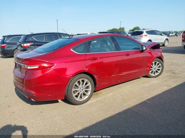 2017 FORD FUSION SE 4