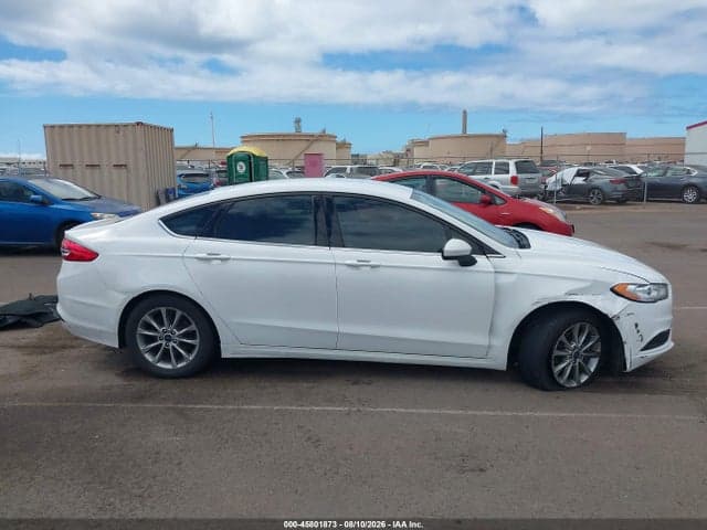 2017 FORD FUSION SE 13