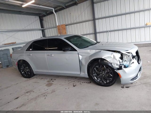 2019 CHRYSLER 300 TOURING 13