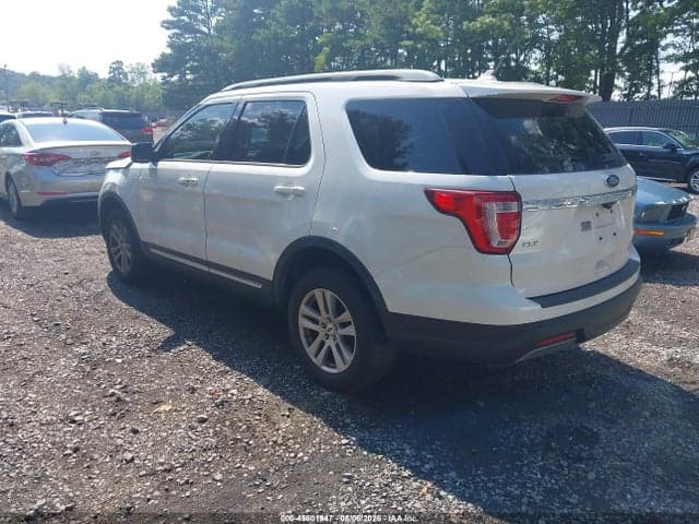 2019 FORD EXPLORER XLT 3
