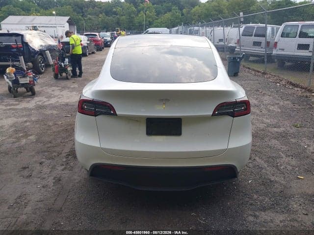 2023 TESLA MODEL Y RWD 14