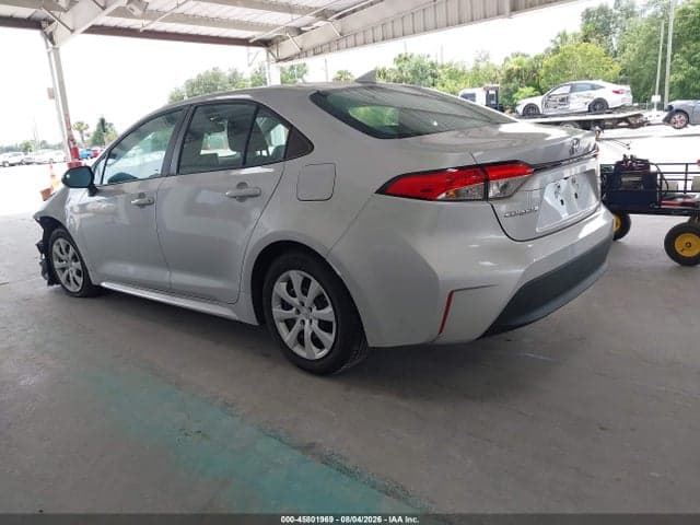 2024 TOYOTA COROLLA LE 3