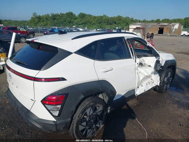 2024 HYUNDAI KONA SEL 4