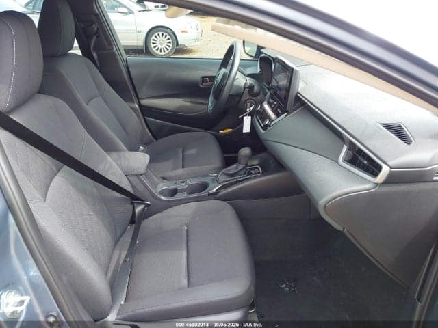 2026 TOYOTA COROLLA LE 5