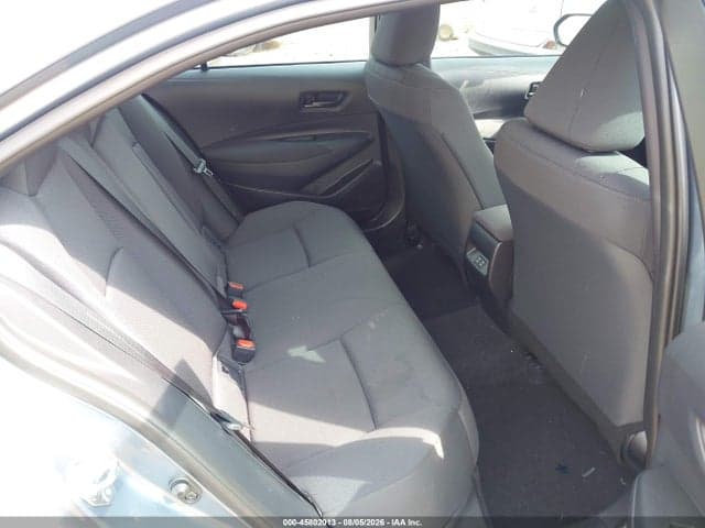 2026 TOYOTA COROLLA LE 8