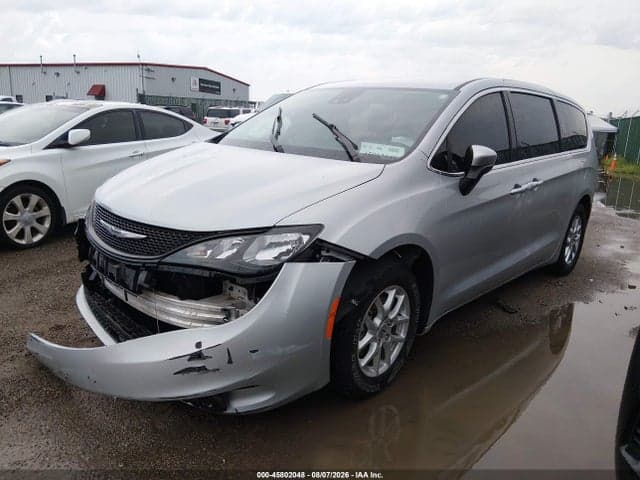 2023 CHRYSLER VOYAGER LX 2