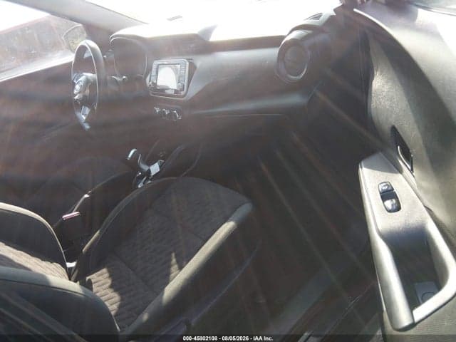 2021 NISSAN KICKS S XTRONIC CVT 5