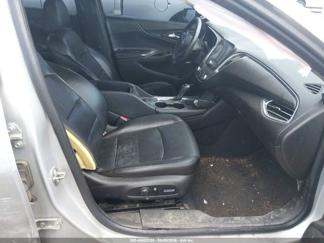 2017 CHEVROLET MALIBU 1LT 5