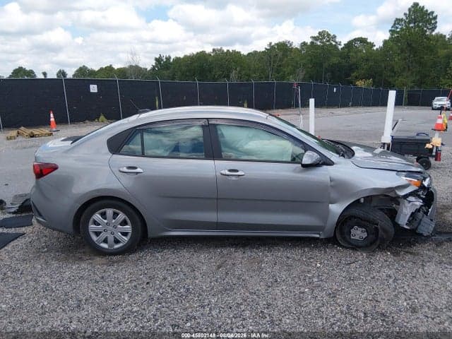 2021 KIA RIO S 13