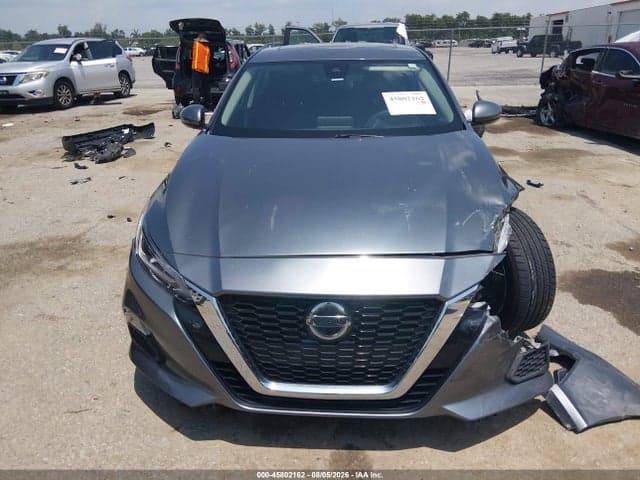 2021 NISSAN ALTIMA SV FWD 11