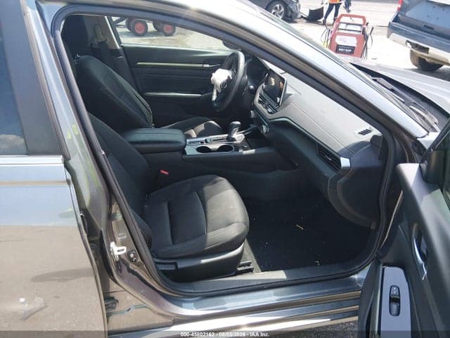 2021 NISSAN ALTIMA SV FWD 5