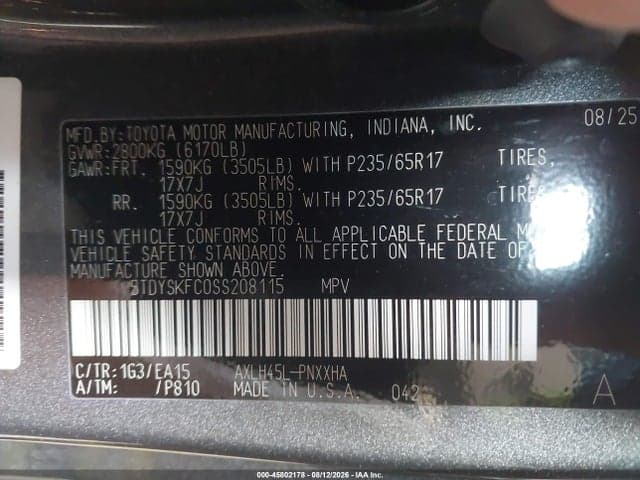 2025 TOYOTA SIENNA XLE 9