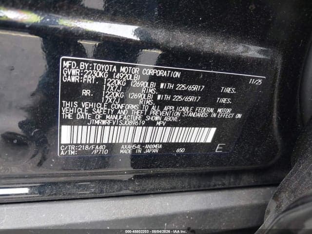 2025 TOYOTA RAV4 HYBRID XLE 9