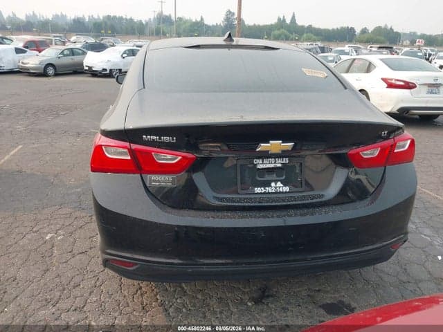 2017 CHEVROLET MALIBU 1LT 16