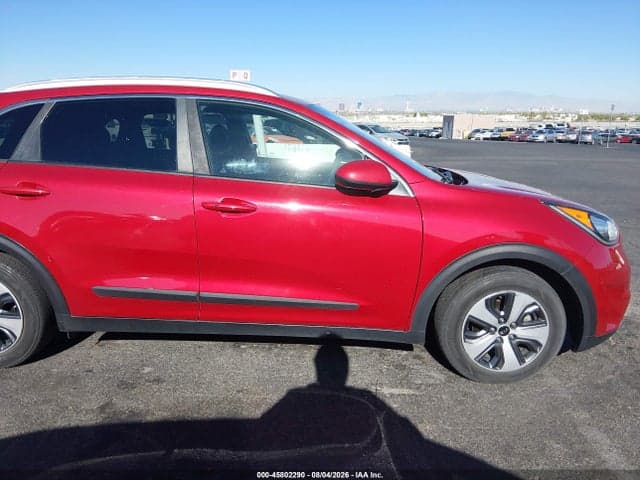 2019 KIA NIRO LX 12