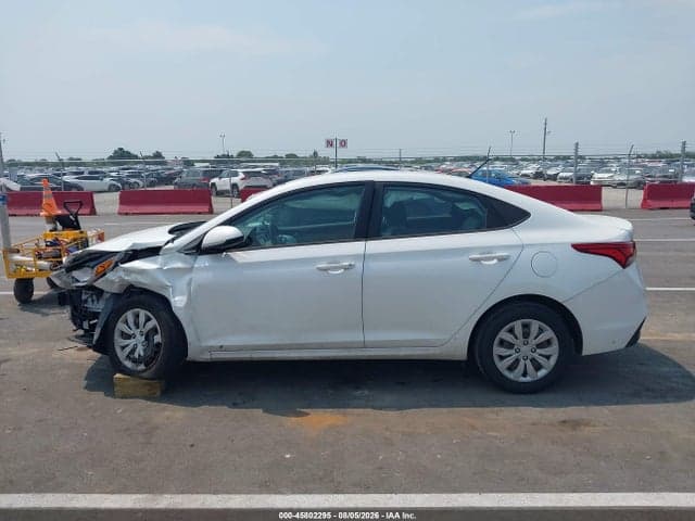 2021 HYUNDAI ACCENT SE 14