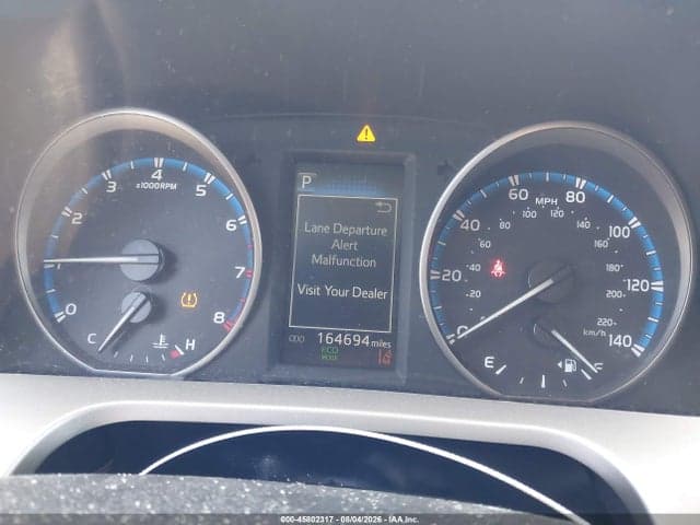 2017 TOYOTA RAV4 LE 7