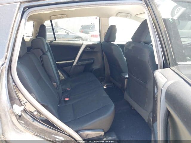 2017 TOYOTA RAV4 LE 8