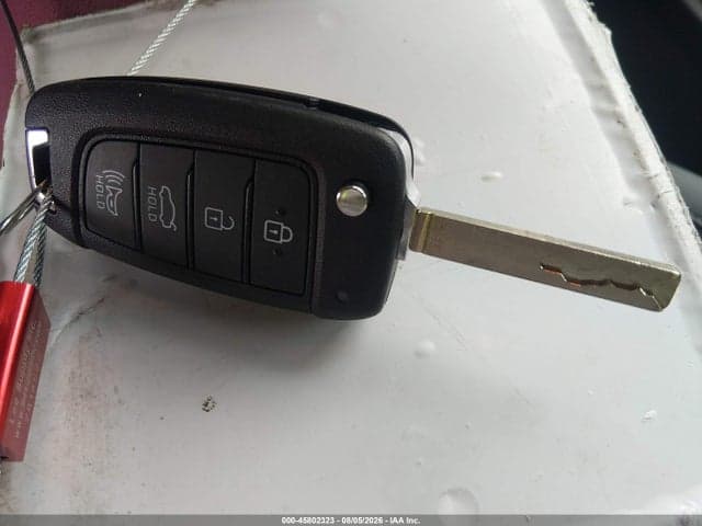 2026 HYUNDAI ELANTRA SE 11
