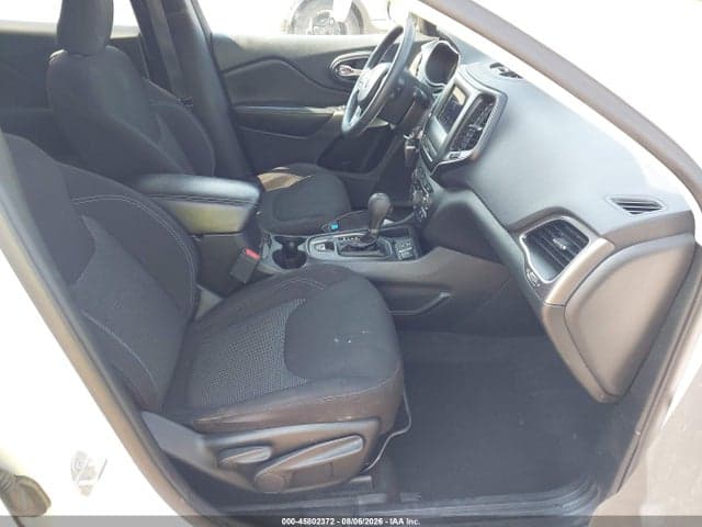 2019 JEEP CHEROKEE LATITUDE FWD 5