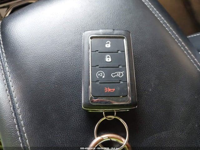 2021 JEEP GRAND CHEROKEE L LIMITED 4X4 11