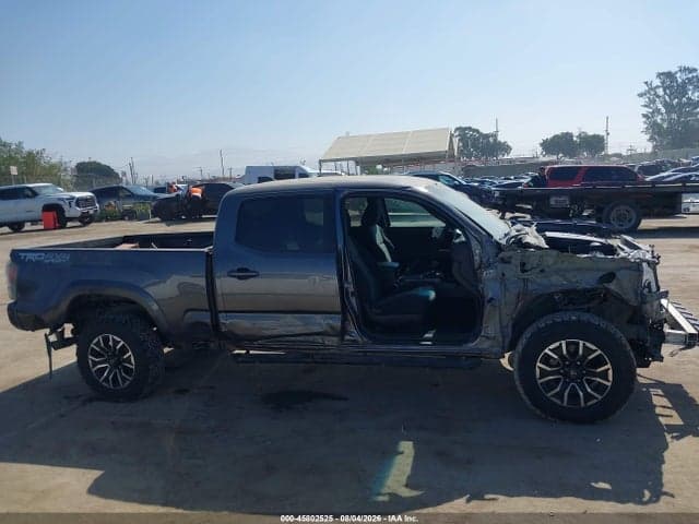 2022 TOYOTA TACOMA TRD SPORT 14