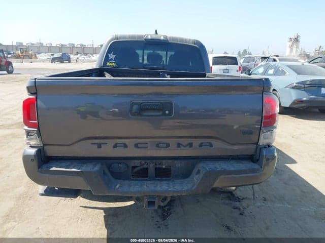 2022 TOYOTA TACOMA TRD SPORT 17