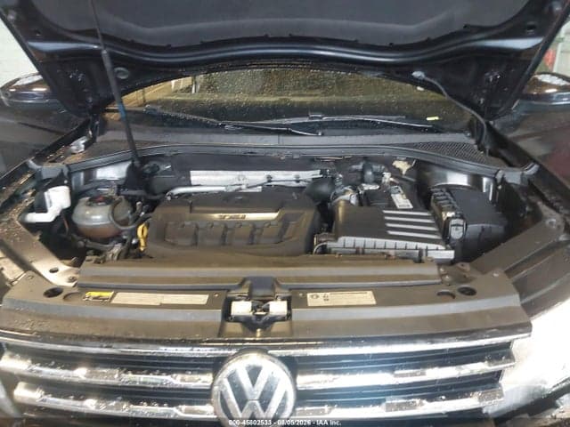 2018 VOLKSWAGEN TIGUAN 2.0T SE/2.0T SEL 10