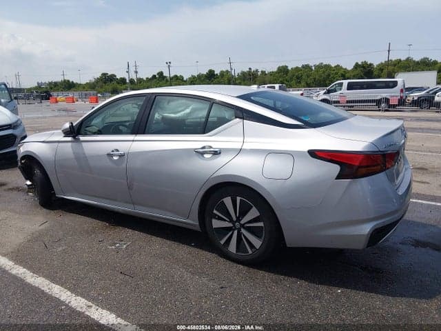 2020 NISSAN ALTIMA SV FWD 14