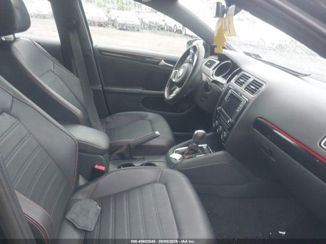 2017 VOLKSWAGEN JETTA GLI 5