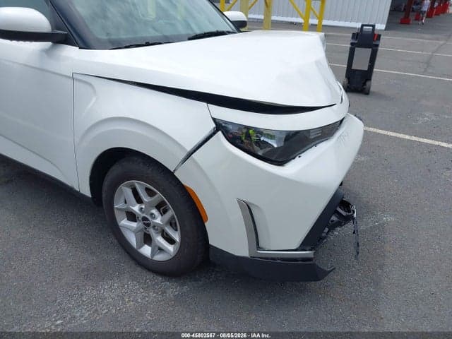 2025 KIA SOUL LX 19