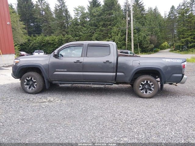 2020 TOYOTA TACOMA TRD OFF-ROAD 13