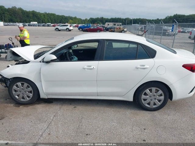 2021 KIA RIO S 14