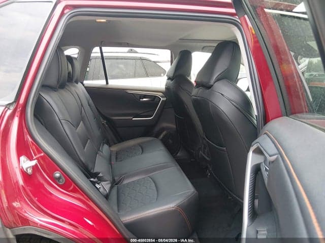 2019 TOYOTA RAV4 ADVENTURE 8