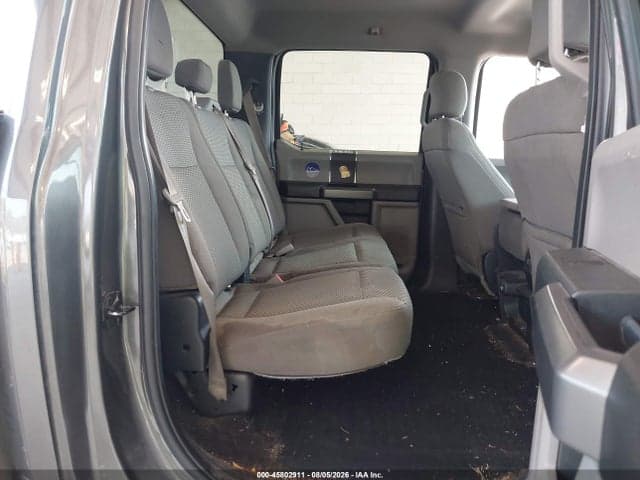 2017 FORD F-150 XLT 8