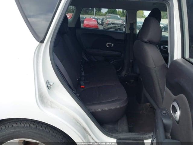 2017 KIA SOUL 8
