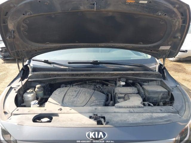 2018 KIA SEDONA LX 10