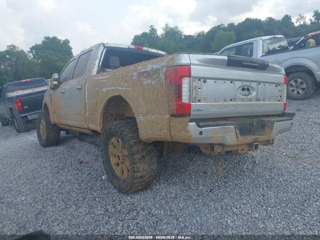2017 FORD F-250 PLATINUM 3