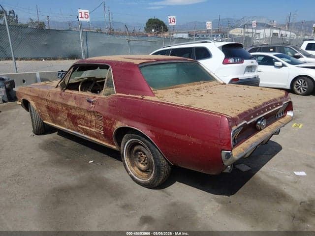 1967 FORD MUSTANG 3