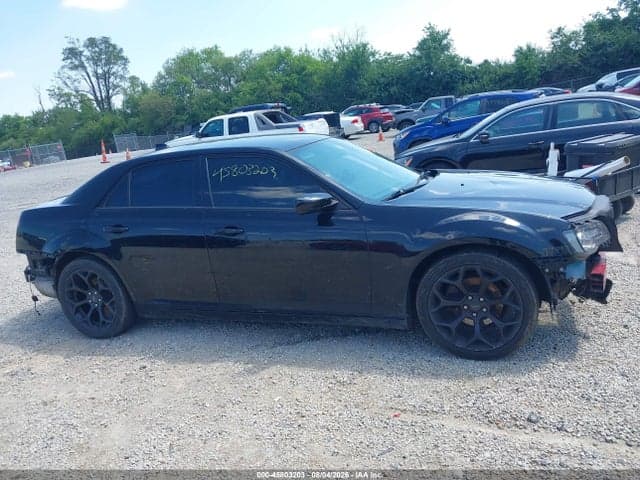 2019 CHRYSLER 300 14