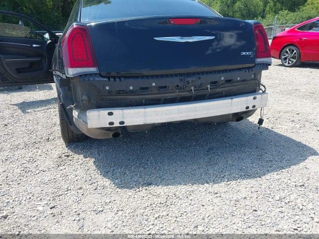 2019 CHRYSLER 300 20