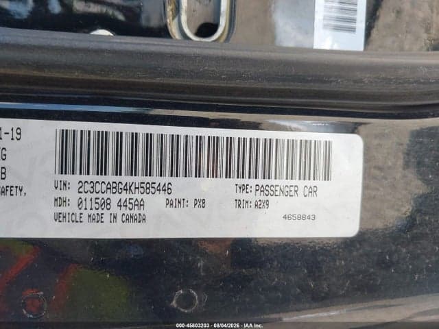 2019 CHRYSLER 300 9