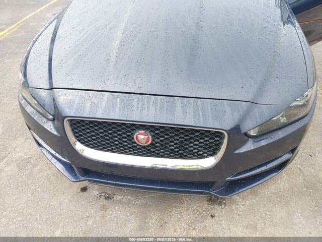2018 JAGUAR XE 25T 6