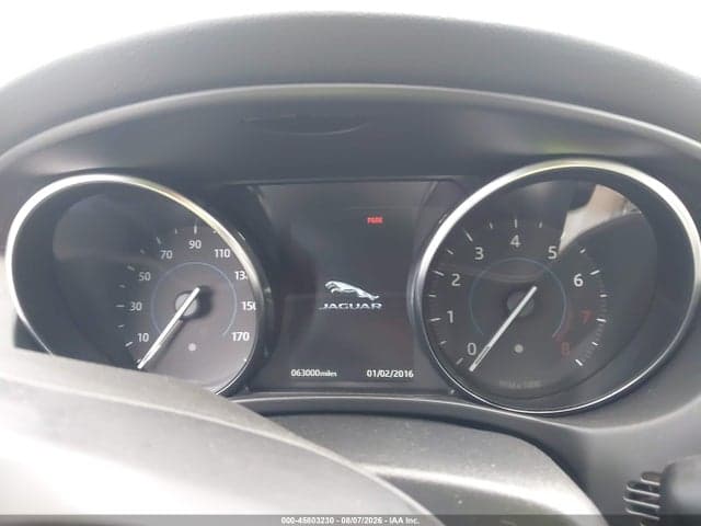 2018 JAGUAR XE 25T 7