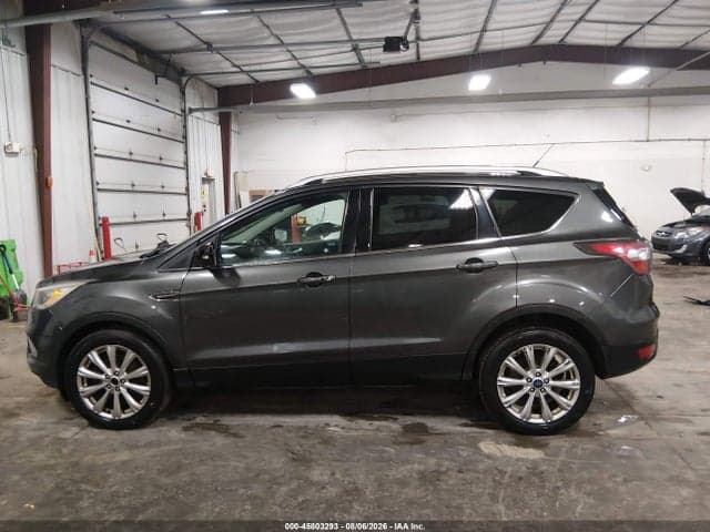 2017 FORD ESCAPE TITANIUM 14