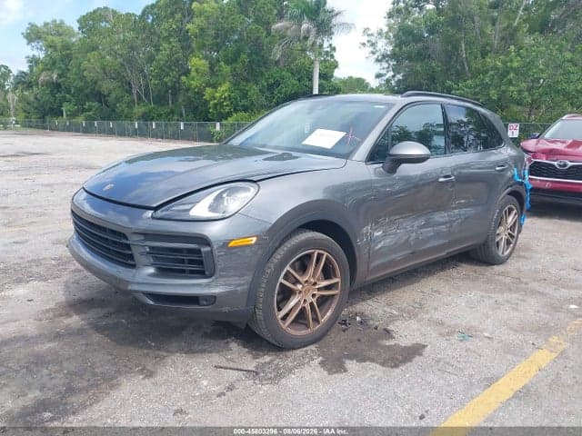 2019 PORSCHE CAYENNE 2