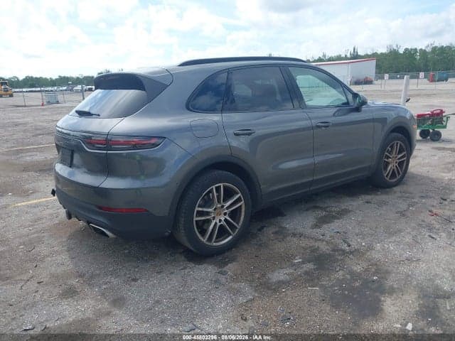 2019 PORSCHE CAYENNE 4